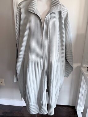 Homme Plisse Issey Miyake size 3